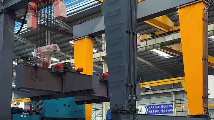 40 Ton Top-Pick Container Lift-Mobile Handler for 20ft & 40ft ISO ...