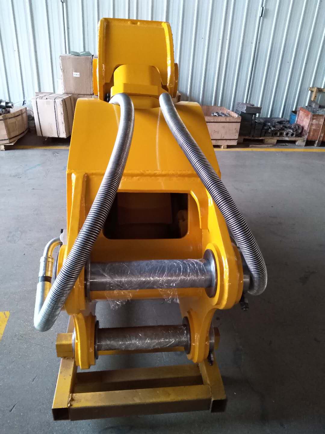 有限公司我们是一家技术不断创新的公司,主要从事液压破碎锤,快速车钩