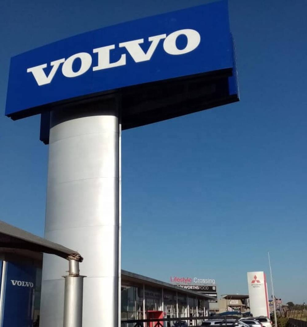 Отдельно стоящий пользовательский светодиодный строительный наружный пилоновый вывесок