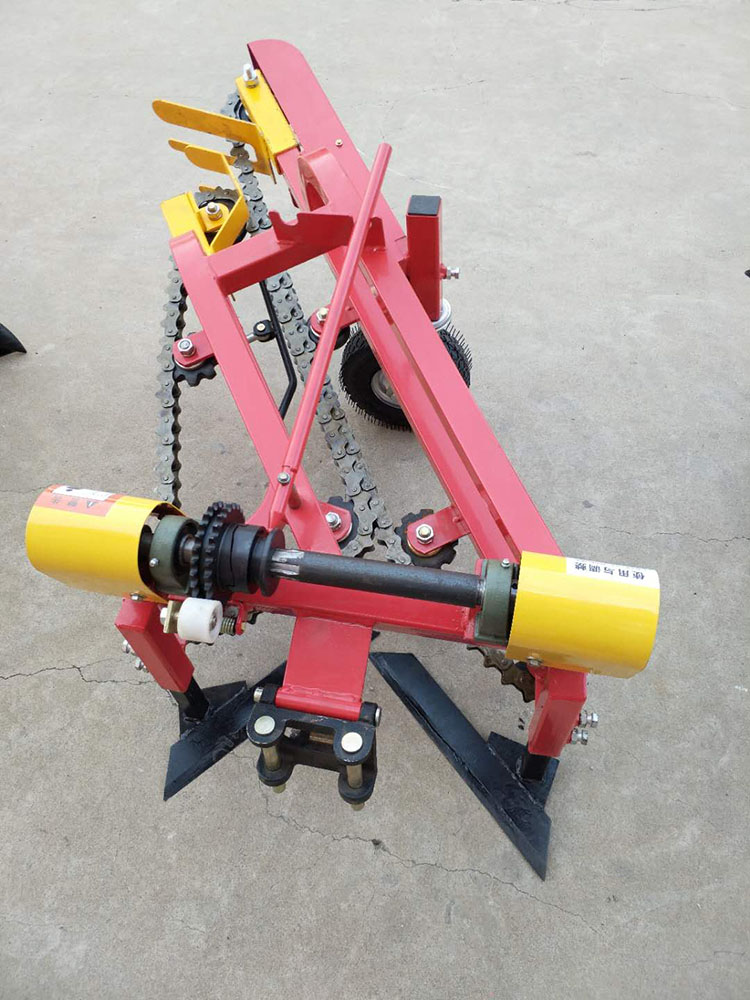 farm groundnut digger automatic tractor mini peanut