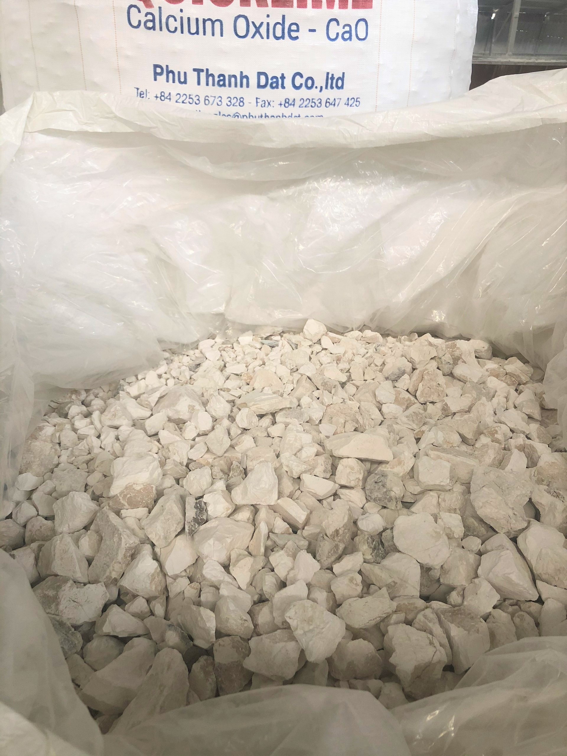 CALCIUM OXIDE WITH HIGH QUALITY CAO 90% MIN