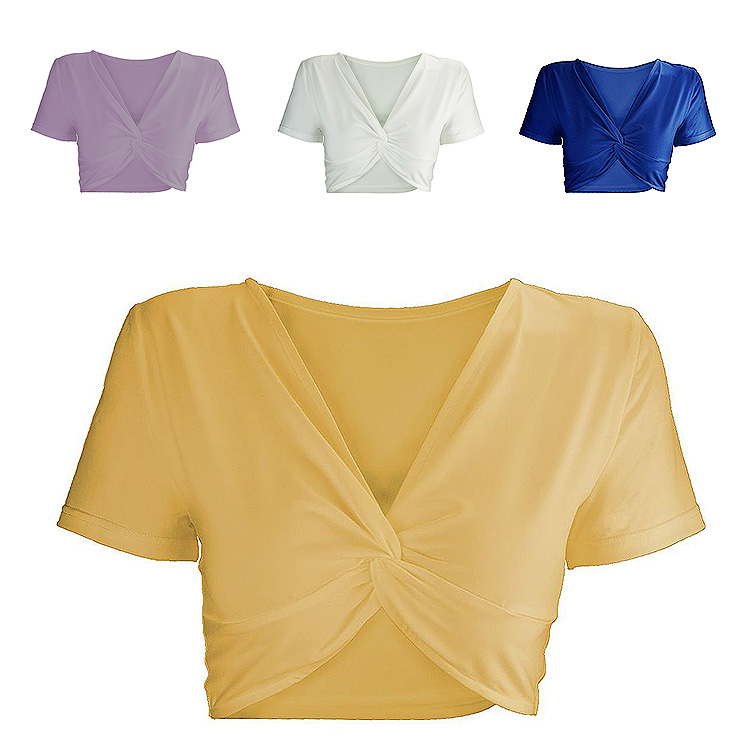 Женская укороченная футболка с глубоким v-образным вырезом и коротким рукавом