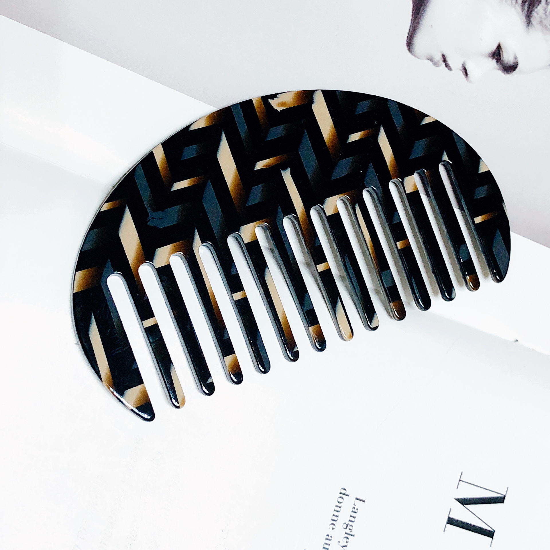 Дизайнерские гребни для волос из ацетата с простым круглым дизайном