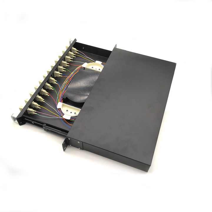 Pannello Patch In Fibra Ottica 19" ST 1U 12 Porte Con Adattatori Simplex - Ultra Spec Cables