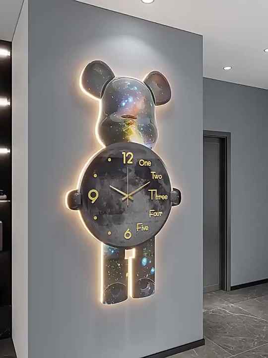 Horloge Murale KAWS Hectic Édition Limitée - Occasion Fonctionnelle - Made In Japan