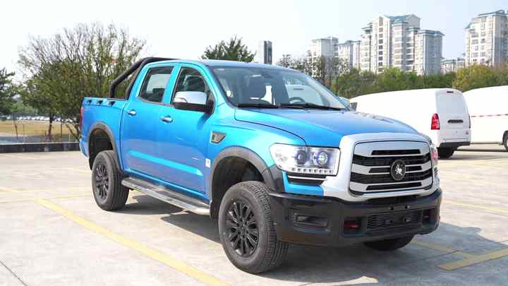 2026 Best Sale Dongfeng Pickup Forthing P6 diesel Pickup Truck 5MT