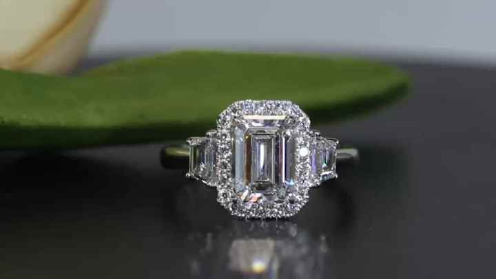 Custom Gia Igi Certified Cvd Lab Grown Created Diamond 18K Gold Round ...