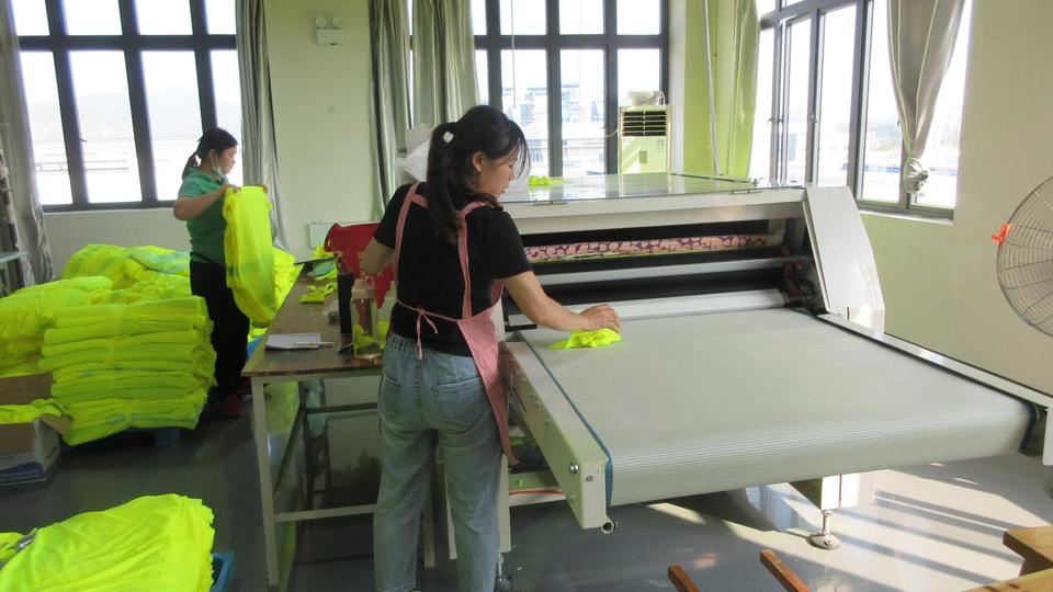 Company Overview Quzhou Glory Garment Co., Ltd.