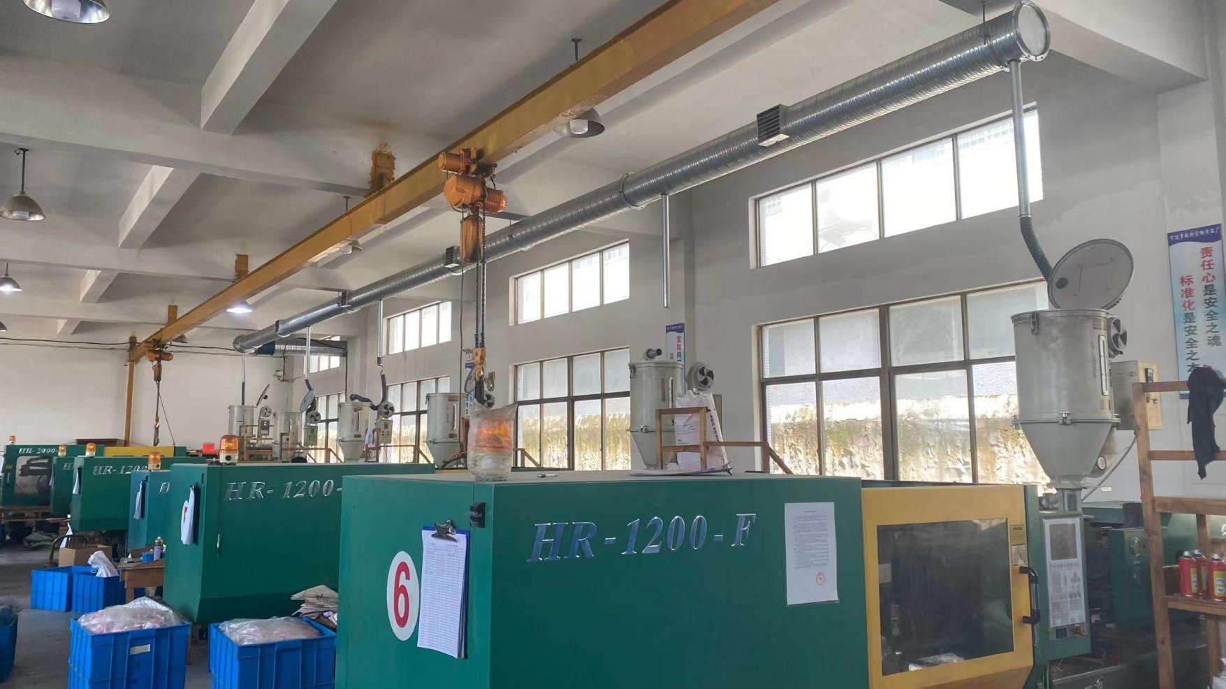 Ninghai Dougez Pet Product Co., Ltd.