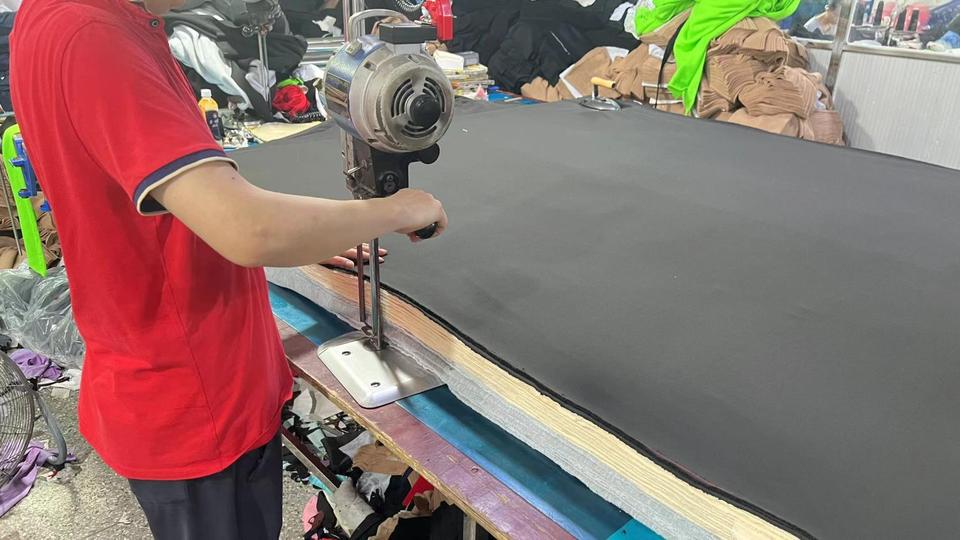 Company Overview Guangzhou Blue Star Clothing Co., Ltd.