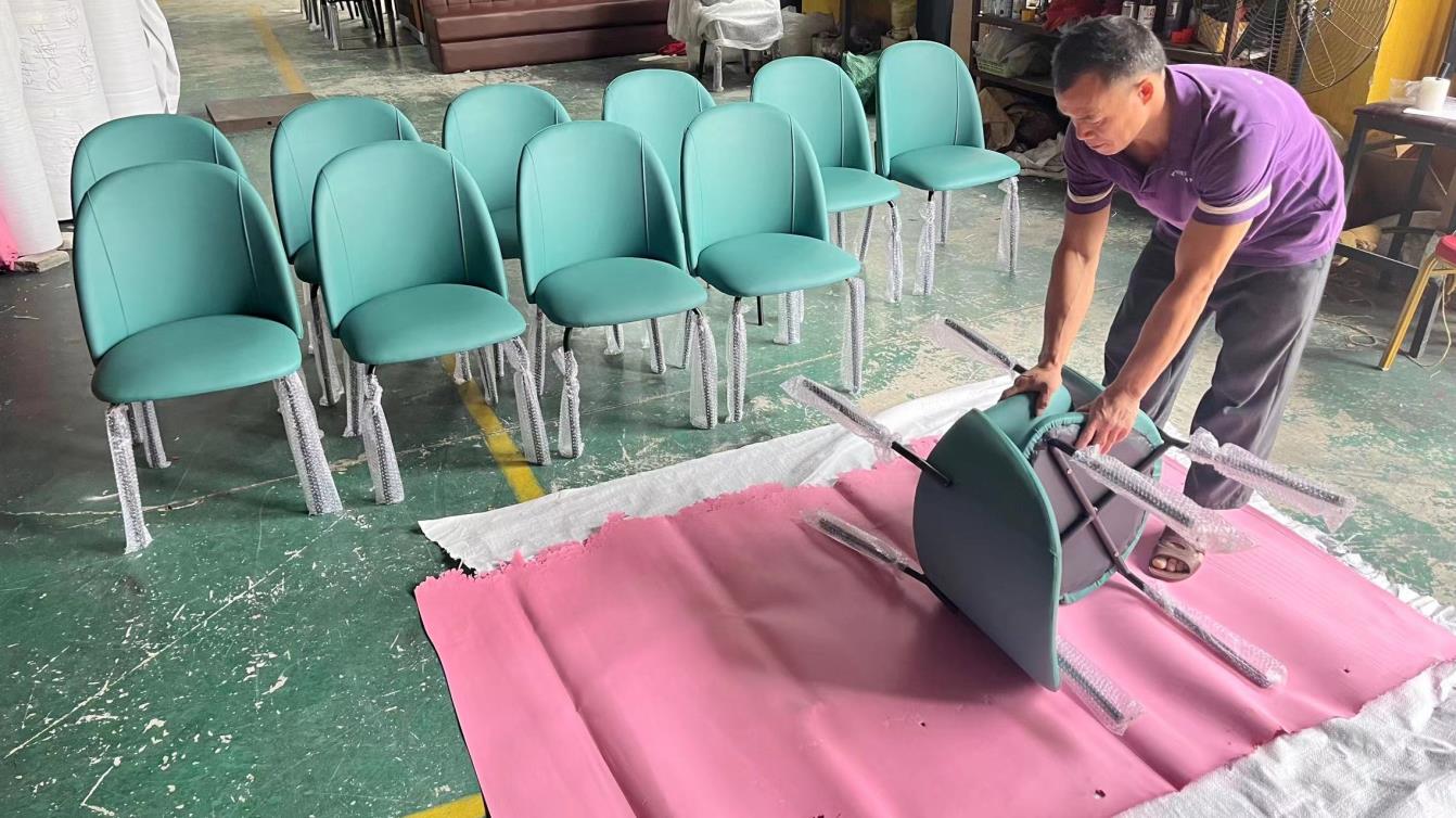 Foshan Yinma Furniture Co., Ltd.