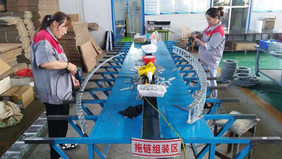 Company Overview Shandong Zhongde Machine Tool Accessories Producing