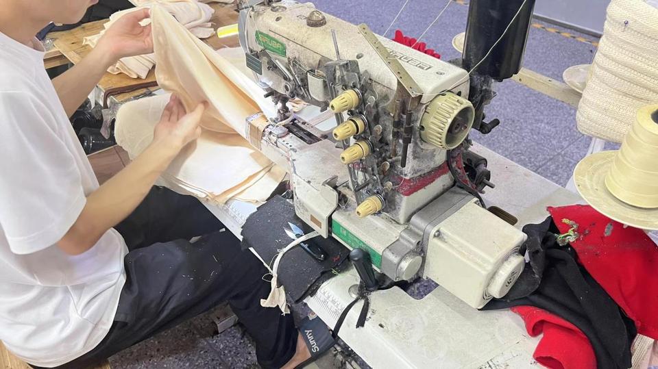 Company Overview Guangzhou Blue Star Clothing Co., Ltd.