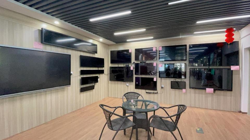 Company Overview Shenzhen Yaxunda Lcd Display Equipment Co., Ltd.