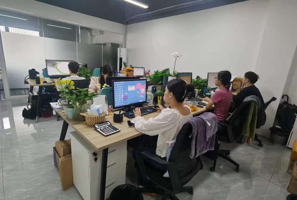 Company Overview Guangzhou Wowo Pet Products Co., Ltd.