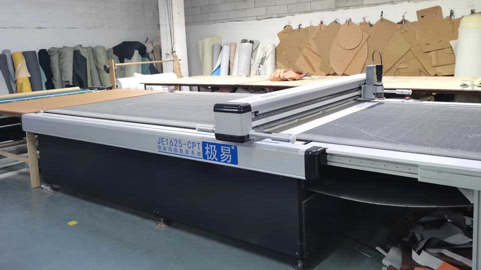 Company Overview Foshan Xuanzhen Furniture Co., Ltd.