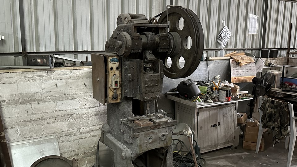 Foshan Hongkai Furniture Co., Ltd.