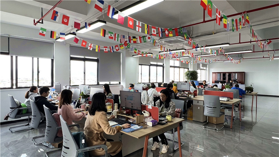 Company Overview Yiwu Landy Jewelry Co., Ltd.