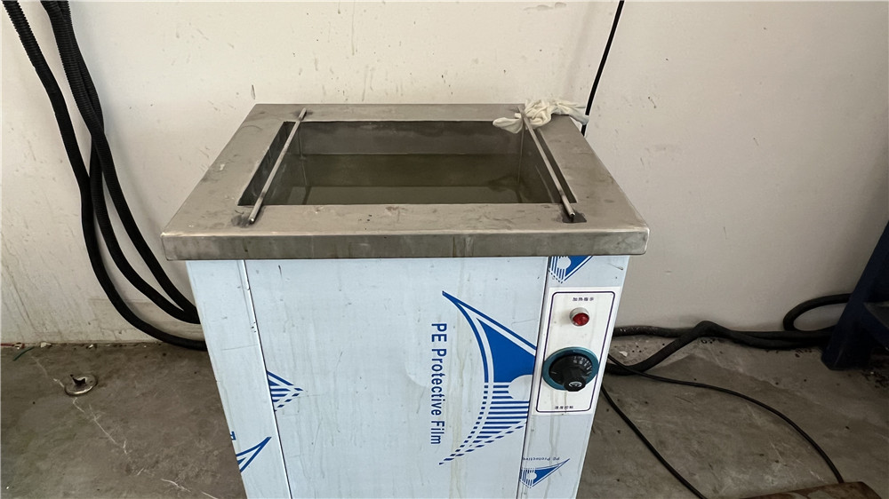 Yiwu Landy Jewelry Co., Ltd.