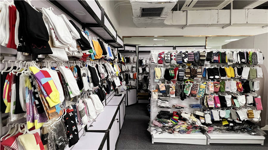 Yiwu Genke Apparel Co., Ltd.