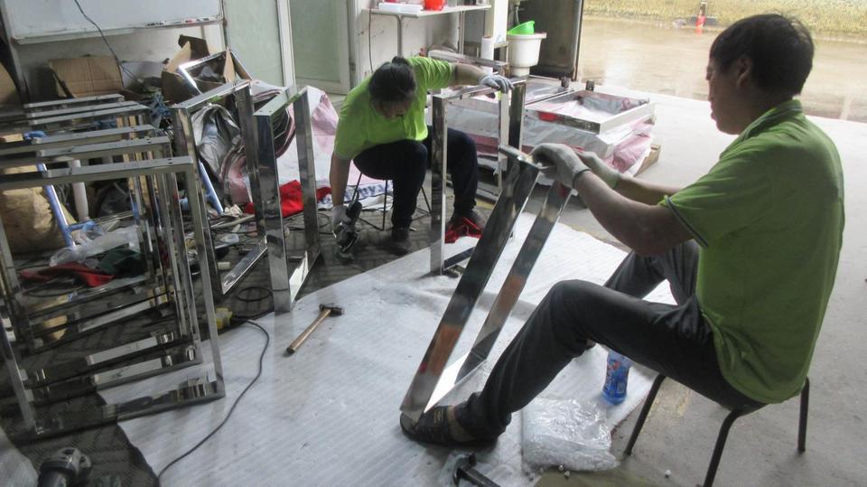 Company Overview Guangzhou Modern Z Furniture Co., Limited