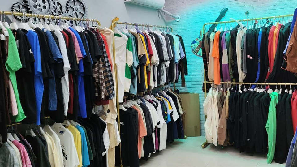 Company Overview Guangzhou Baiyun Area Etai Garment Factory