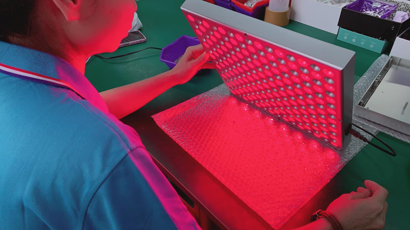 Shenzhen Yihong Lighting Co., Ltd.