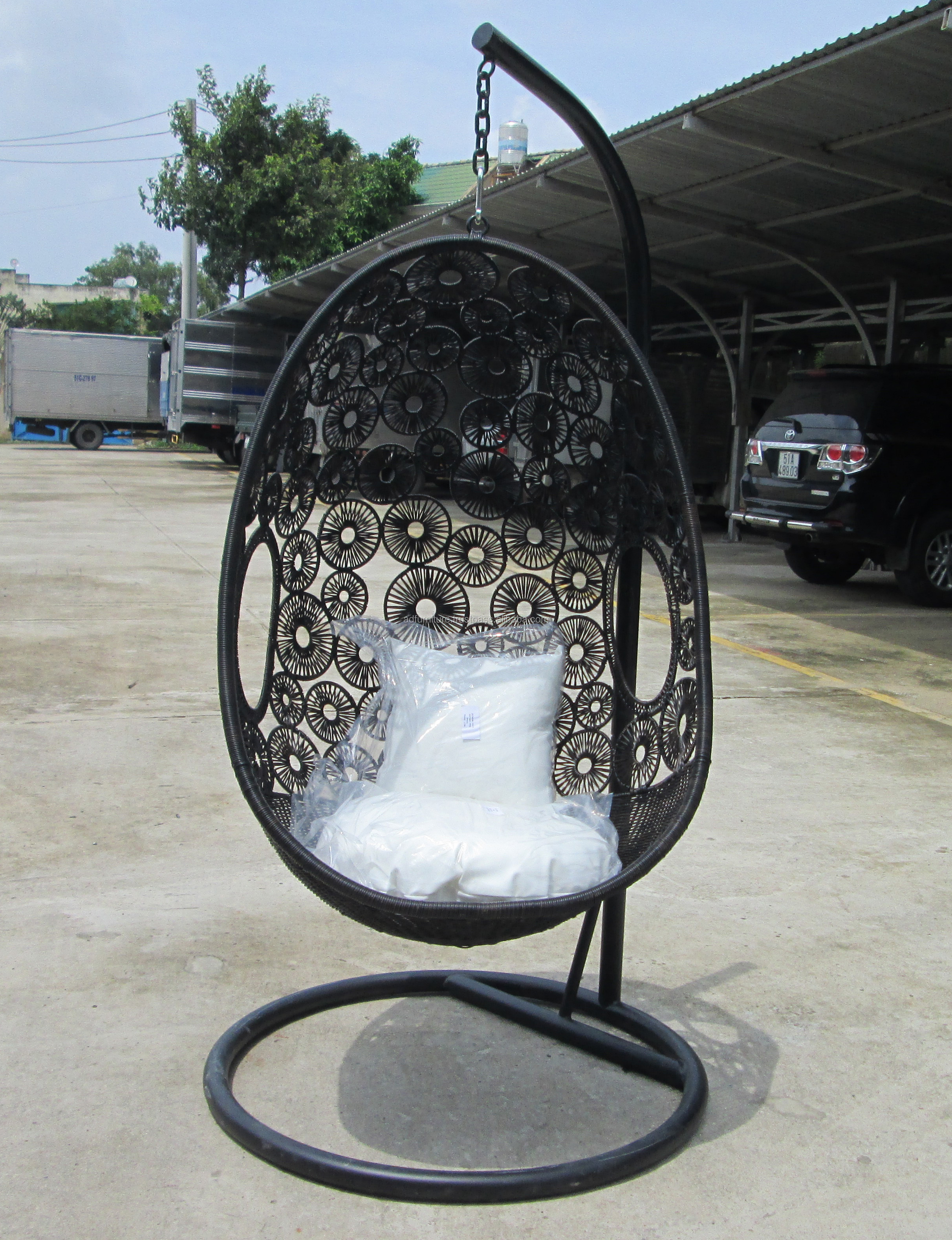 poly rattan swing chair