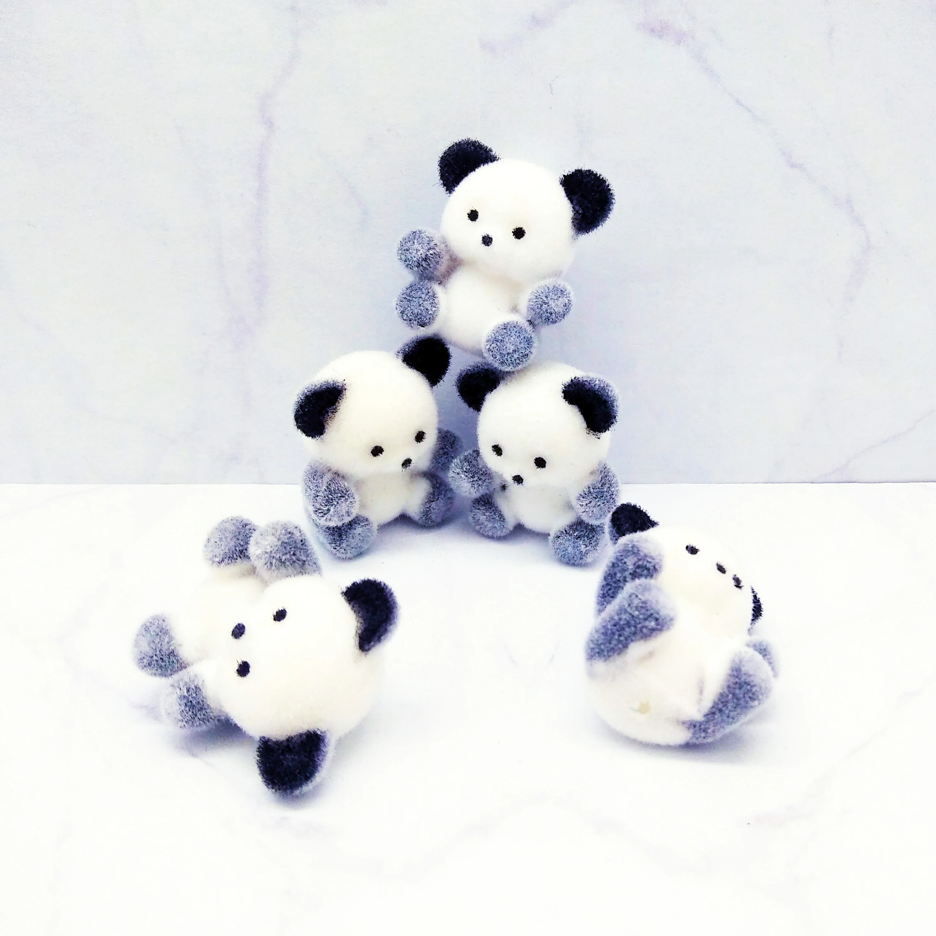 Миниатюрная 2020 Флокированная детская панда 1 дюйм