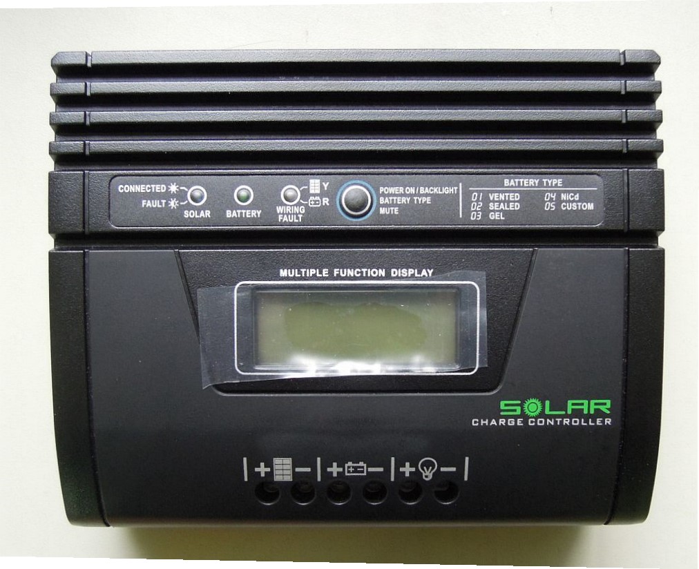 25A 12V MPPT Solar Charge Controller - Efficient & Reliable