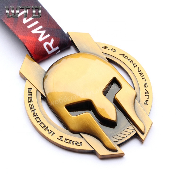 2020 изготовленный на заказ 2 лет юбилейные медали высокого качества Амур форма шлема античные золотые медали для сувенира на линии Run