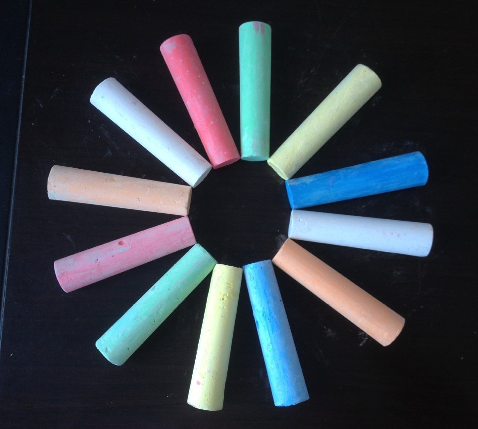 6pc chalk set in printed box for kids drawing in street