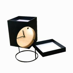 Antique design desk clock, quartz clock made in Vietnam now on sale