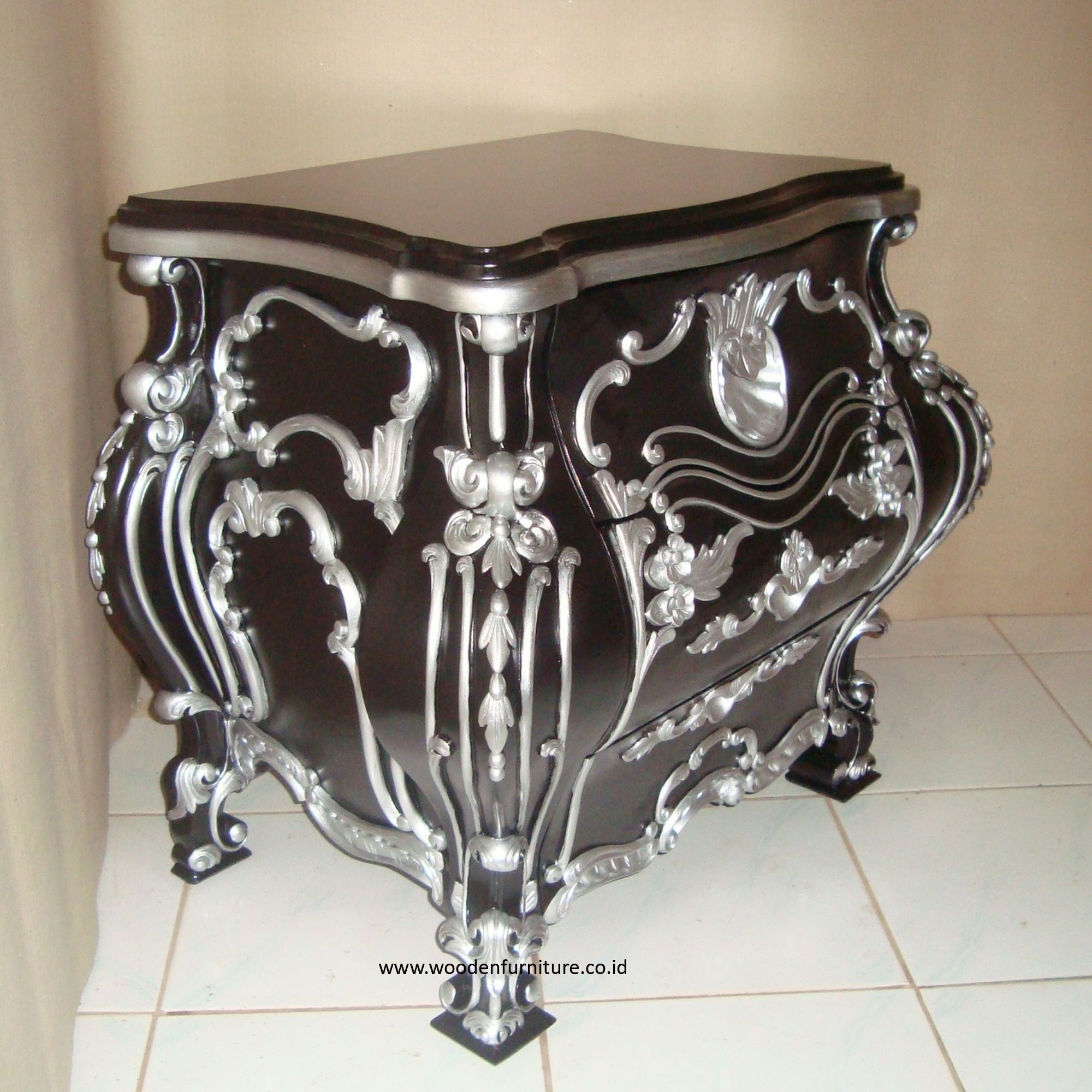 antique reproduction table lamps