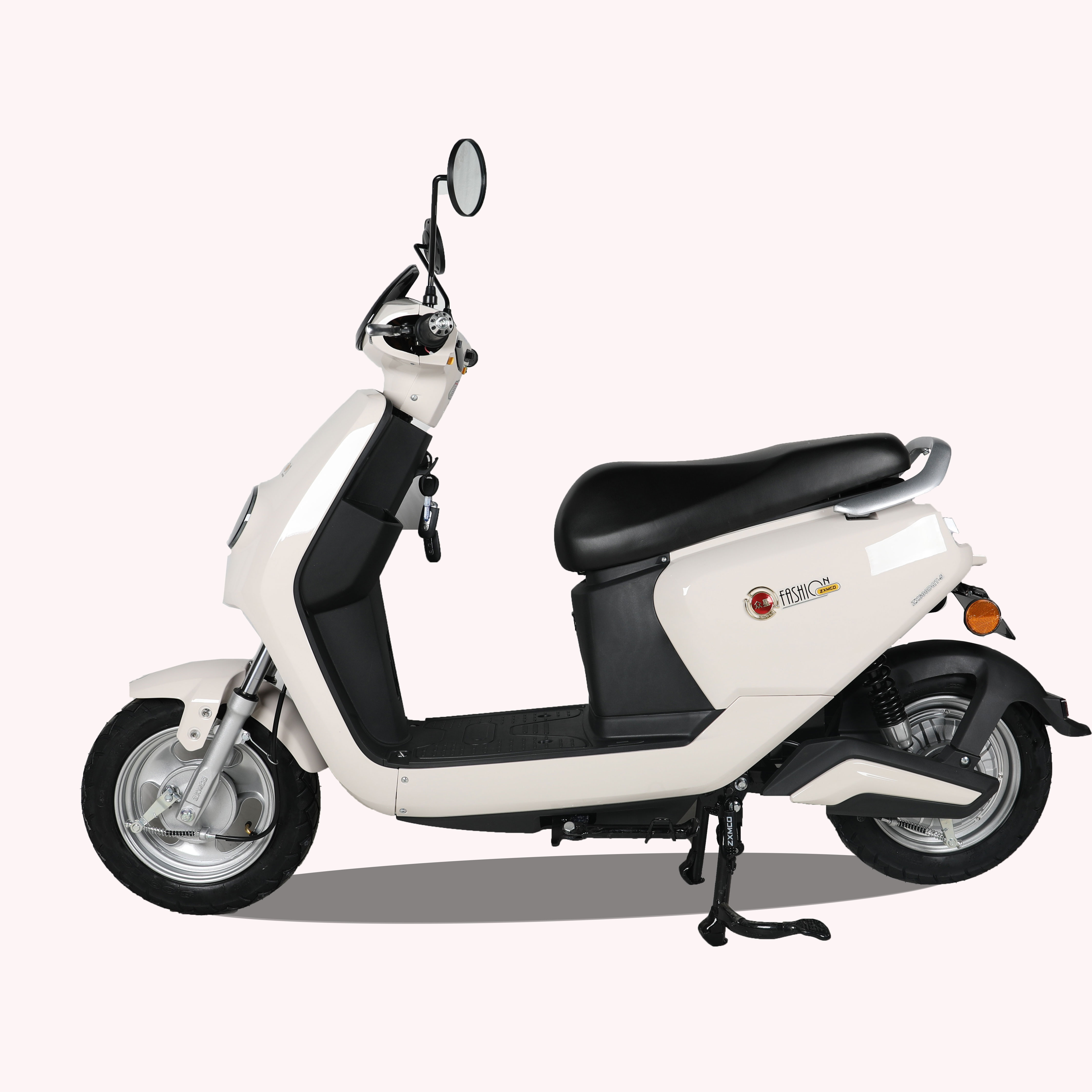 白色可爱电动滑板车批发便宜成人电动滑板车电动摩托车 - buy