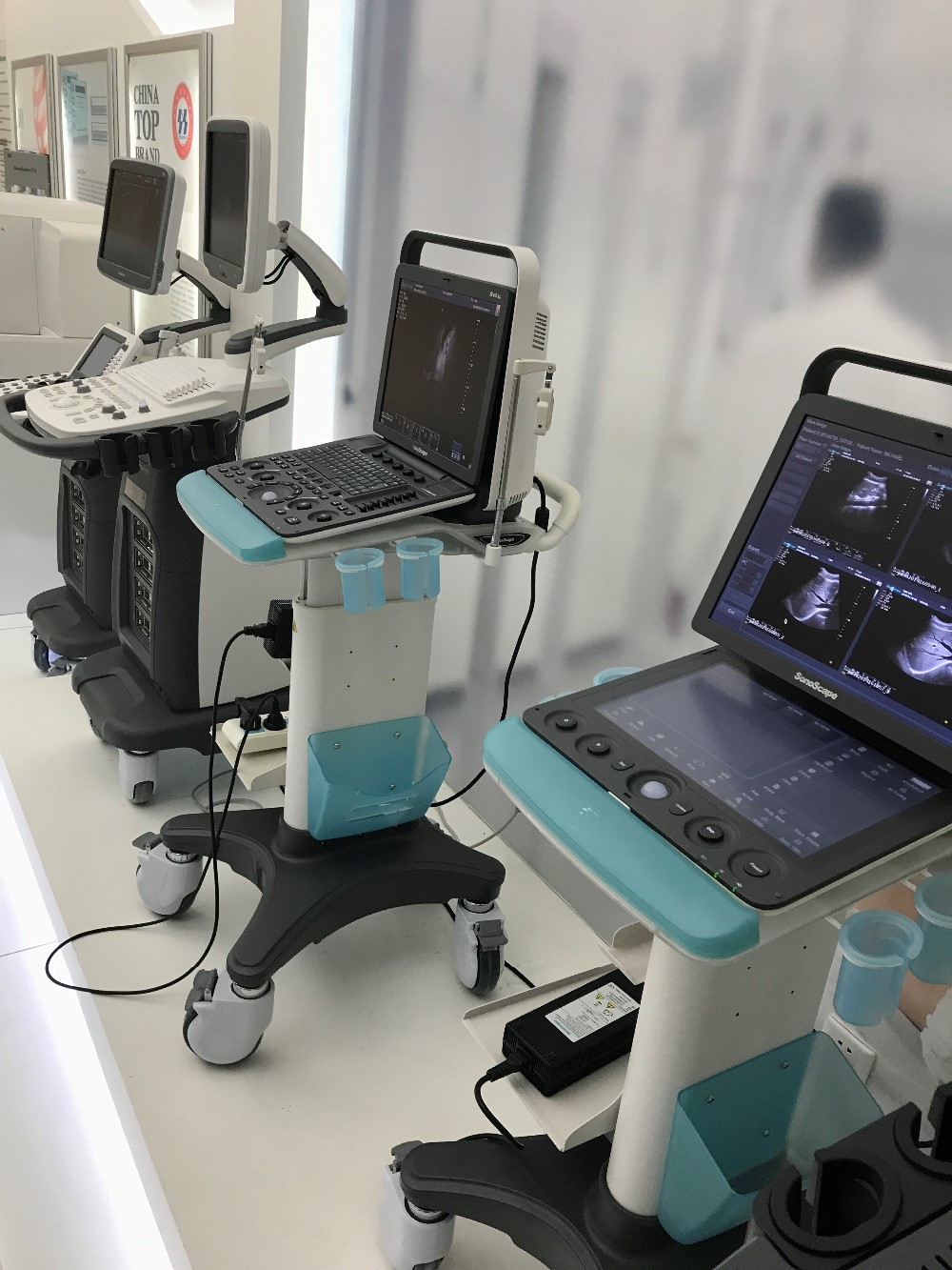 相关产品便携式超声点击下面的图片,得到一个惊喜!