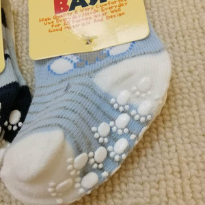 Wholesale best selling Guangzhou baby clothes cotton fancy anti slip baby socks