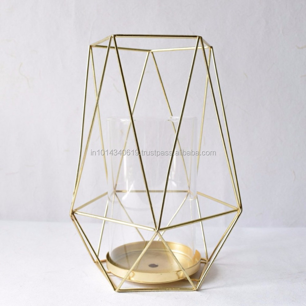 Современный фонарь-свеча