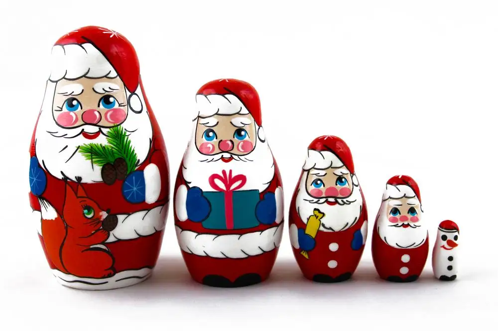 Matryoshka Russian Nesting Doll Wooden Puppe Christmas Story Santa Claus 5 pcs