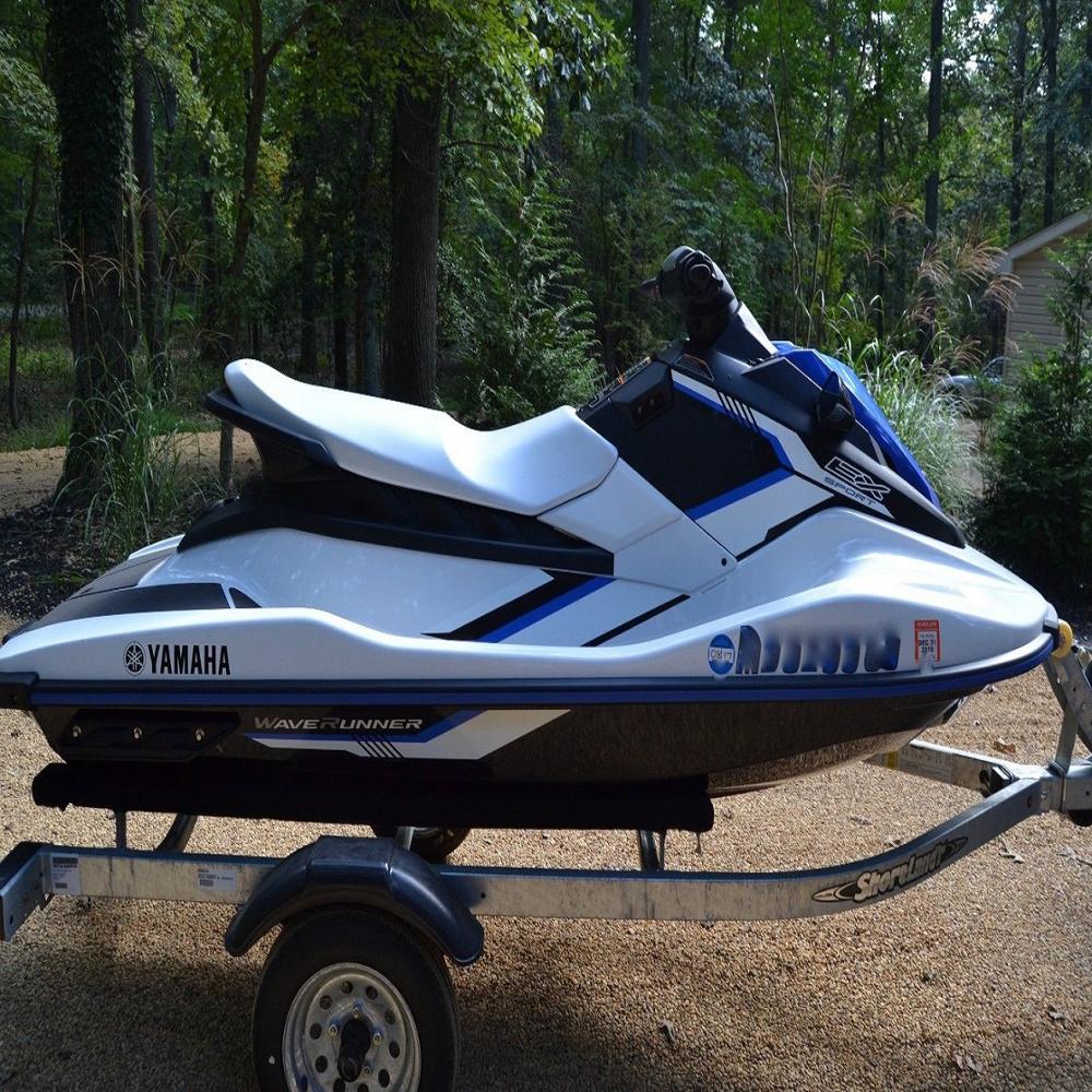 Yamaha ex Deluxe 2019