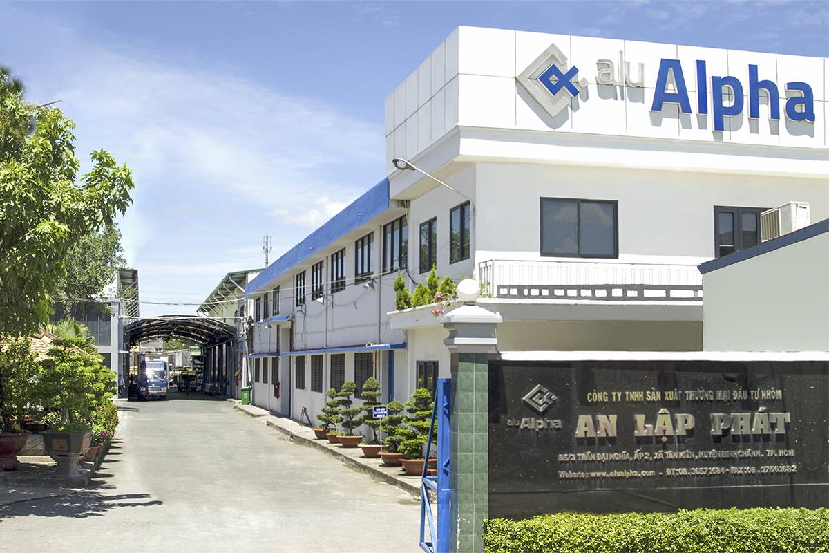 Cheap Aluminum alloy casement profiles doors