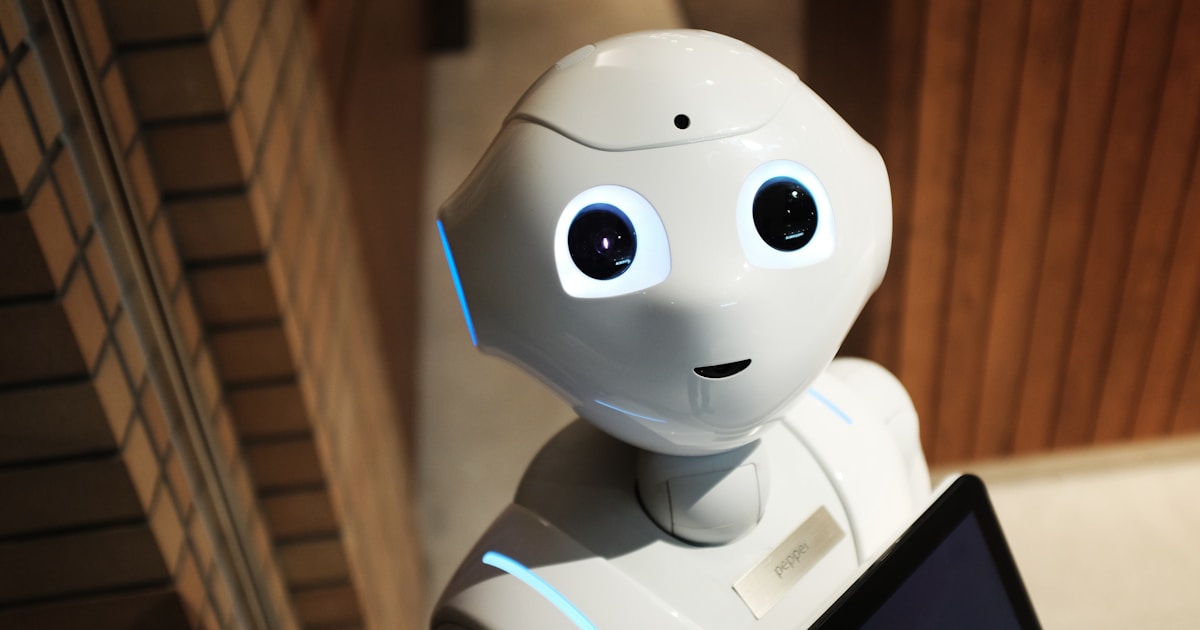 Robotics Kits for Beginners: Complete Guide for Kids Ages 6-14 (2026)