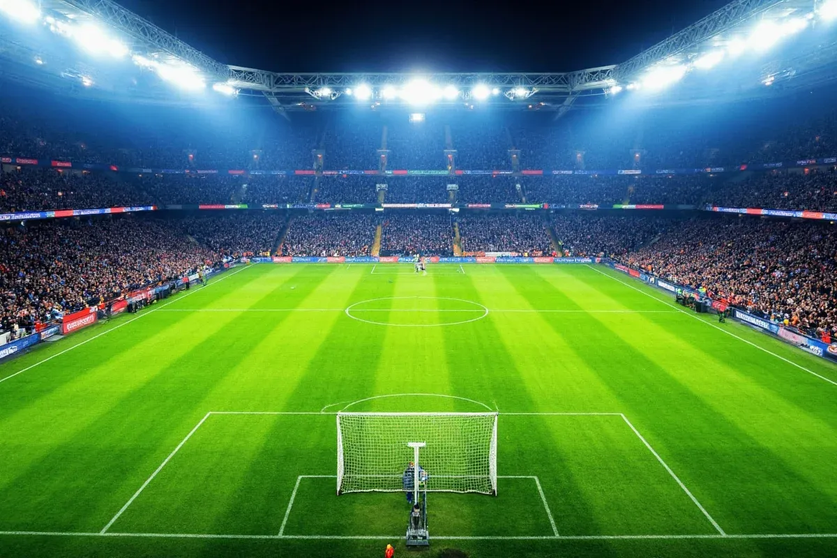Football Field Size in Feet: Dimensions Explained