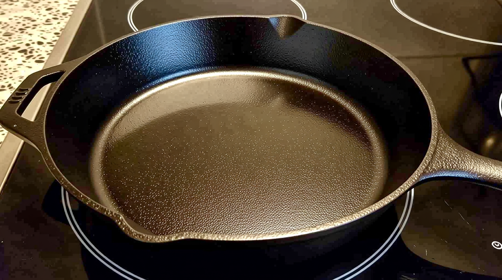 can you use cast iron on induction cooktops safely and effectively