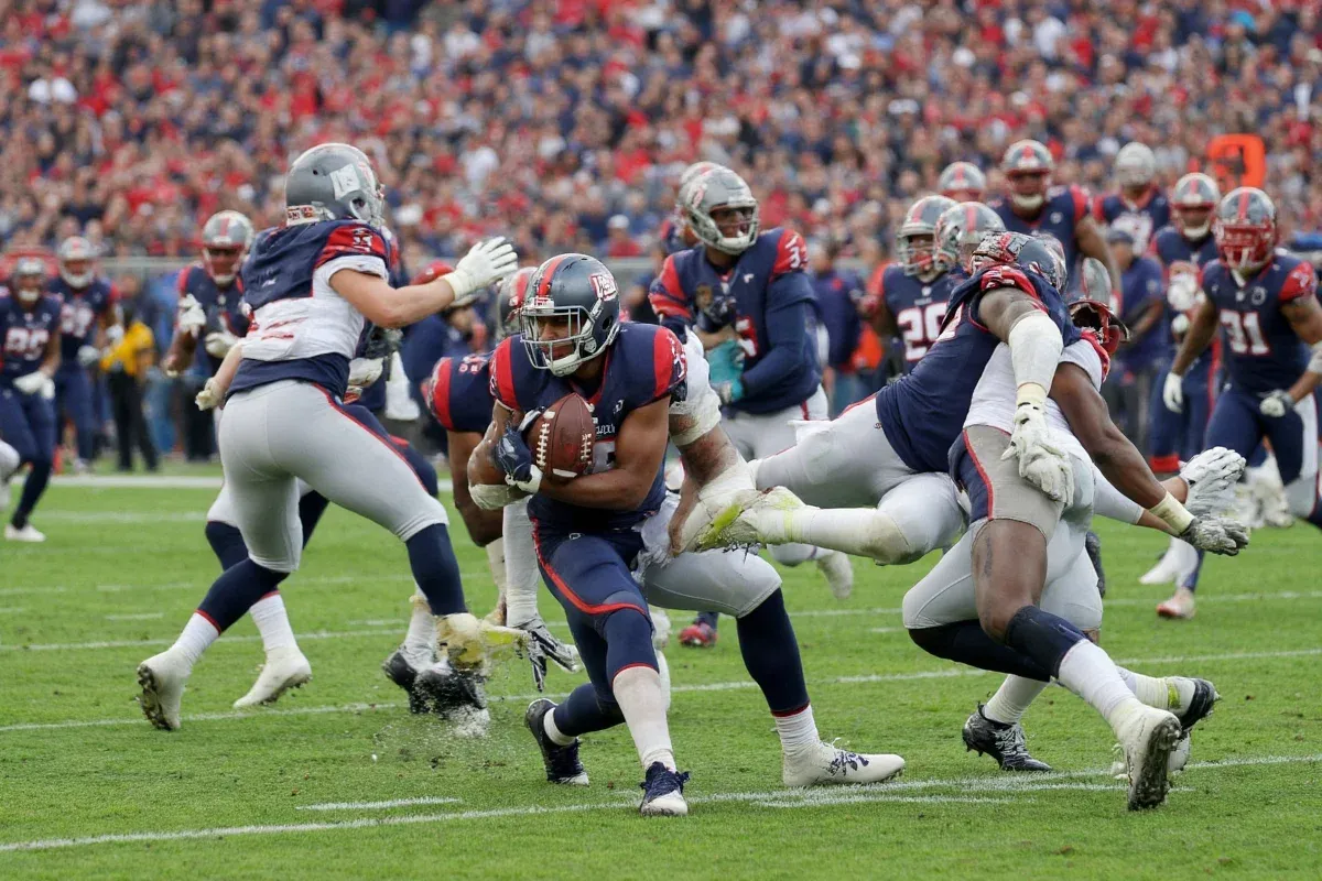How Many Players on the Field in American Football?