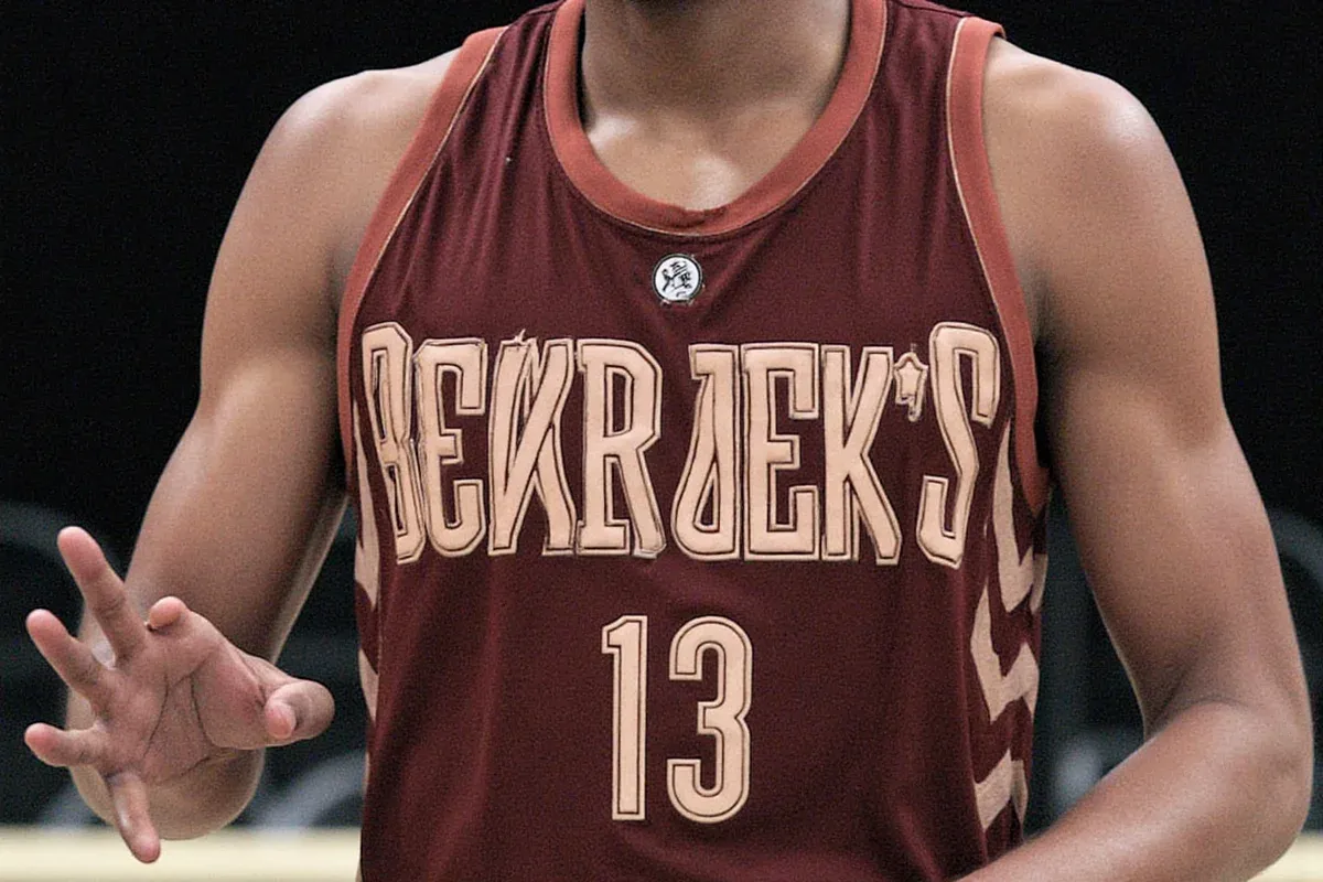 How Many Games in a Basketball Season? NBA & Global Leagues