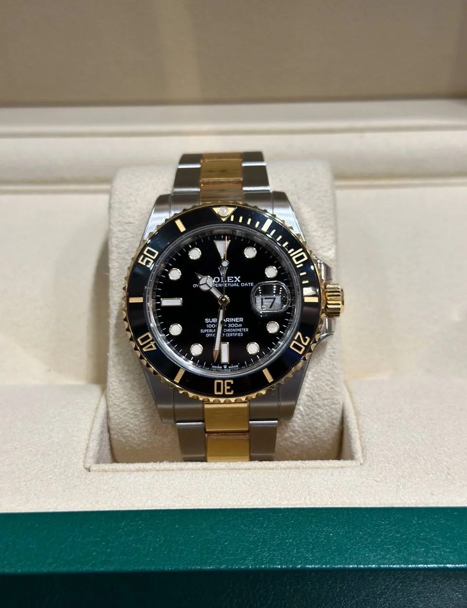 Rolex Submariner Date