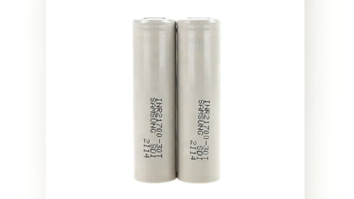 3000mAh 35A 3.7V 21700 Battery 30T Cylindrical Lithium Ion