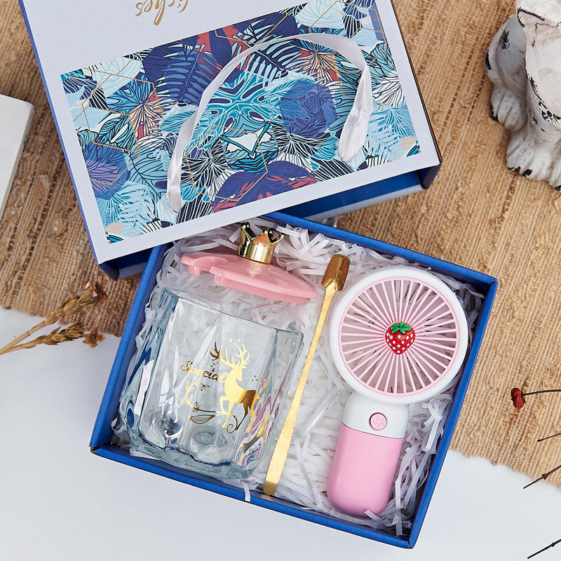 can gift cards be refunded