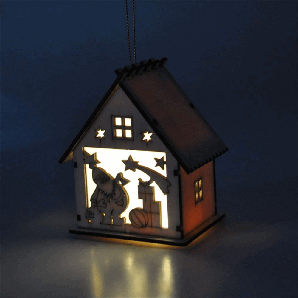 led灯木质挂饰可爱的房子形状儿童diy玩具热卖圣诞树装饰灯
